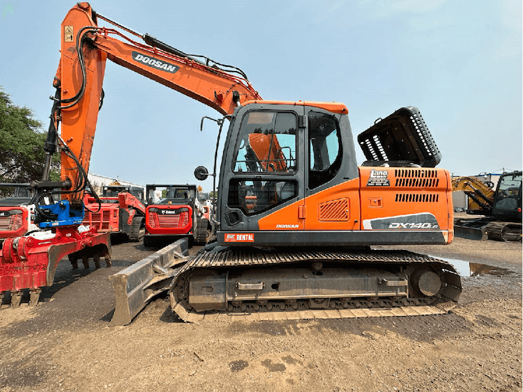 2017 Develon DX140LC-5 Excavator 130831