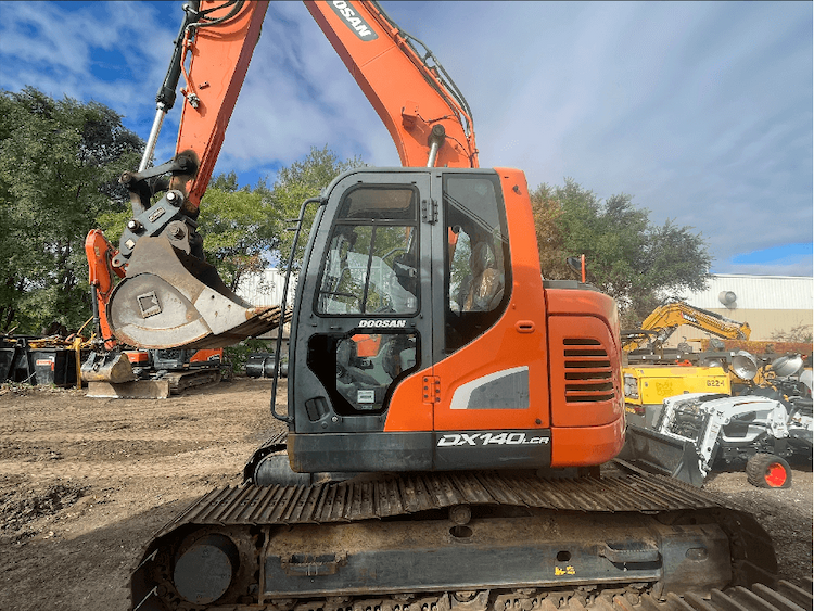 2017 Develon DX140LCR-5 Excavator 132523